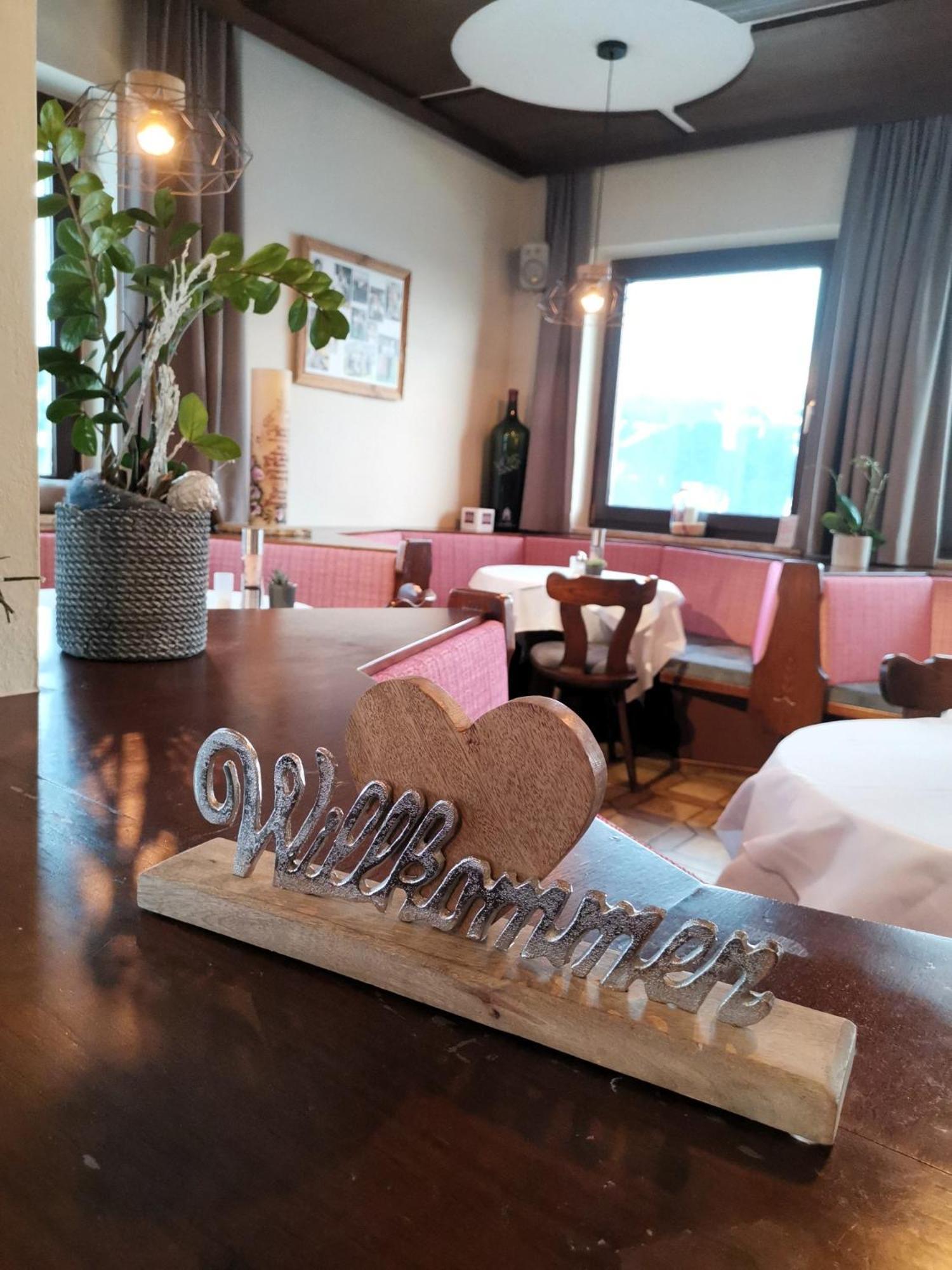 Hotel Pariente سخلادميخ المظهر الخارجي الصورة