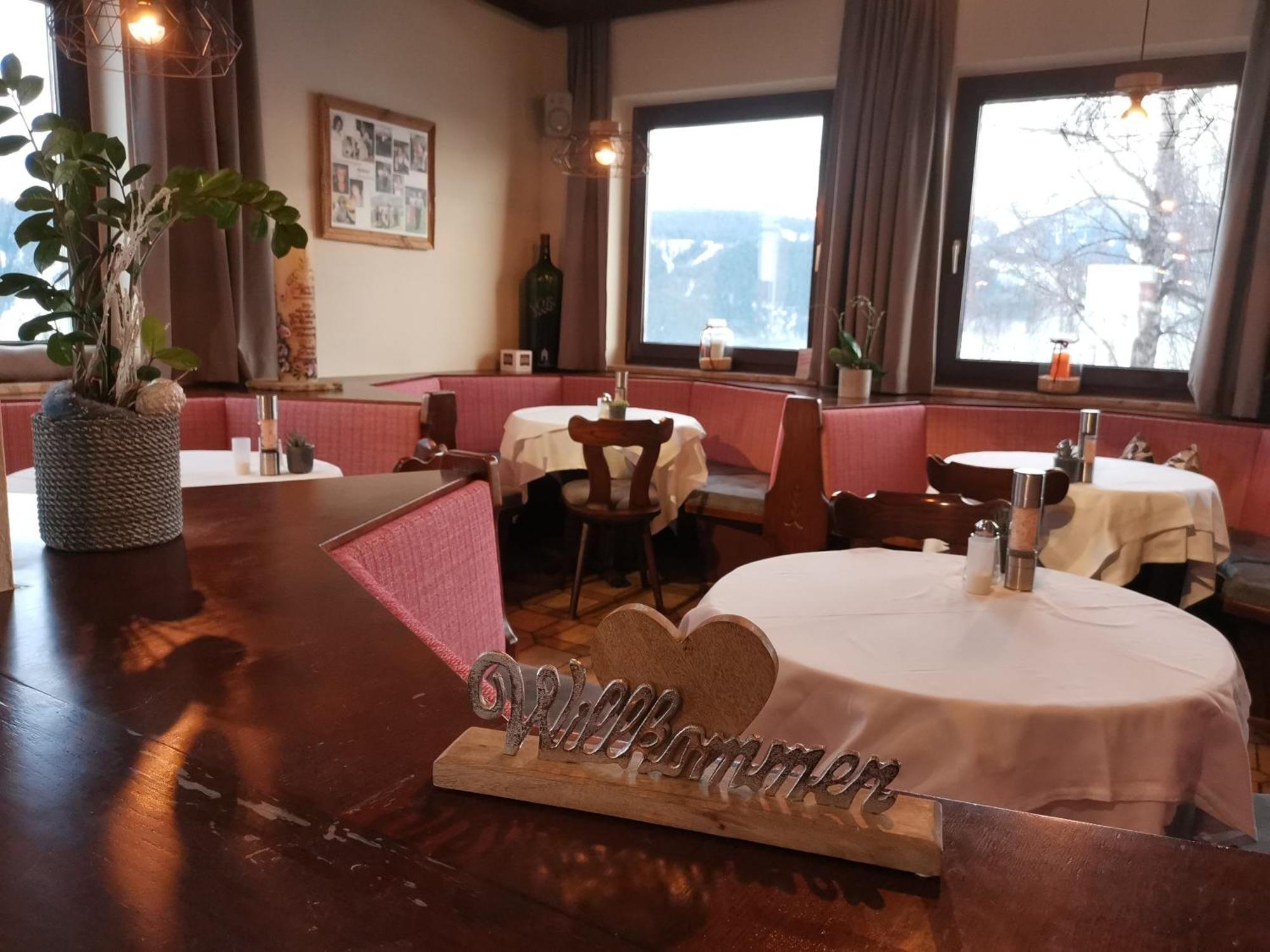 Hotel Pariente سخلادميخ المظهر الخارجي الصورة