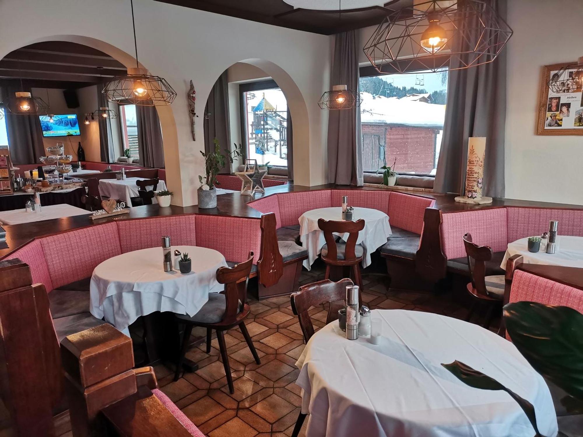 Hotel Pariente سخلادميخ المظهر الخارجي الصورة