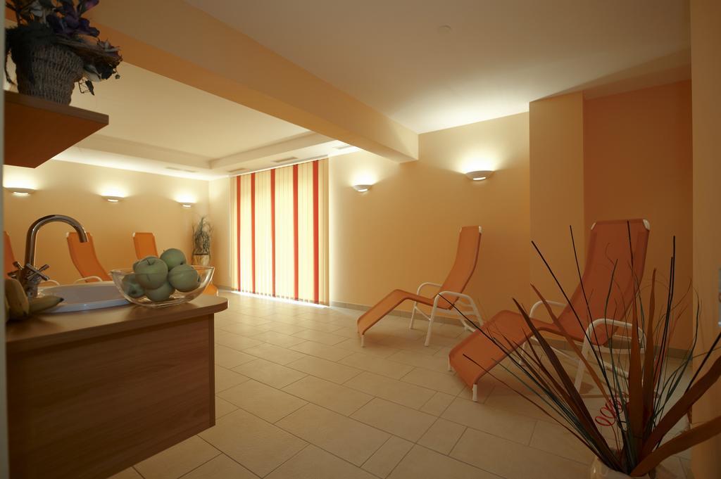 Hotel Pariente سخلادميخ المظهر الخارجي الصورة
